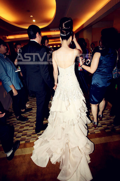 ภาพแต่งงาน ชาคริต วุ้นเส้น 