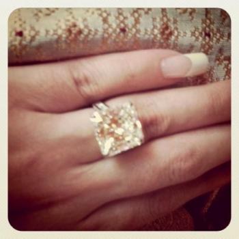 ภาพงานแต่งคุณแมงมุม ผู้พันดอลล่า