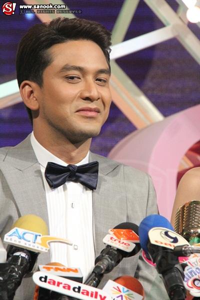 บรรยากาศ งานแต่งป๋อ เอ๋ งานแต่งงานป๋อ เอ๋ งานแต่งเอ๋ ป๋อ งานแต่งงานเอ๋ ป๋อ ธีมงานวัด งานกลางคืนป๋อ เอ๋ งานกลางคืนเอ๋ ป๋อ 