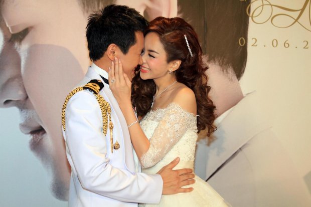 งานฉลองแต่งงาน เป้ย ป๊อบ งานแต่งงาน เป้ย ป๊อบ แต่งงาน เป้ย ป๊อบ