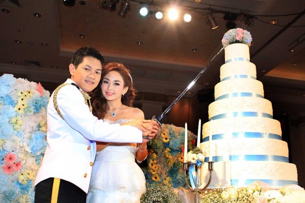 งานฉลองแต่งงาน เป้ย ป๊อบ งานแต่งงาน เป้ย ป๊อบ แต่งงาน เป้ย ป๊อบ