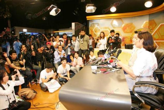 งานแถลงข่าวแต่งงาน เบนซ์ มิค