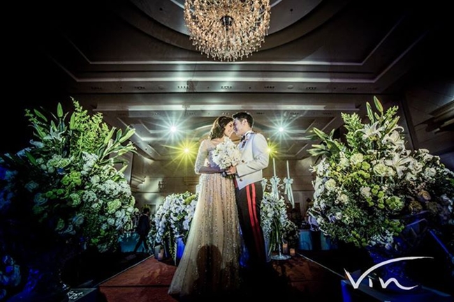 บรรยากาศงานฉลองสมรสพระราชทาน เบนซ์ พรชิตา มิค บรมวุฒิ