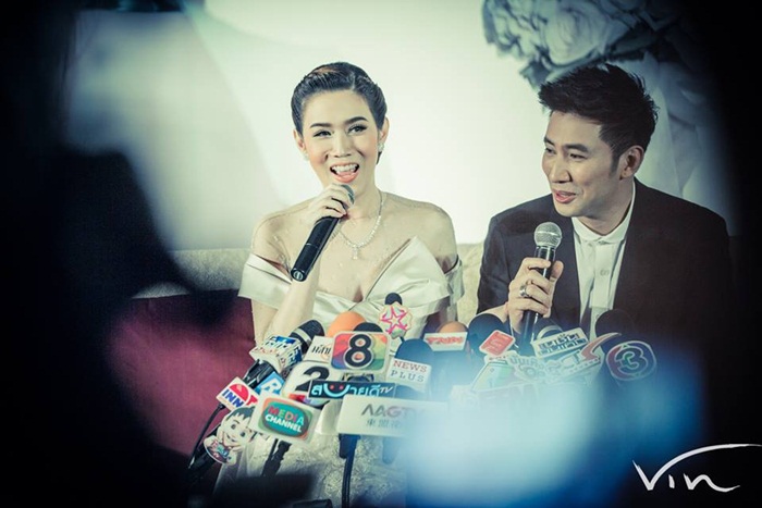 เมย์ ท้อง