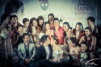 หนุ่ม เมย์