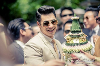 แห่ขันหมาก งานแต่ง เอมี่ ซี