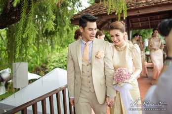 เอมี่ ซี แต่งงาน