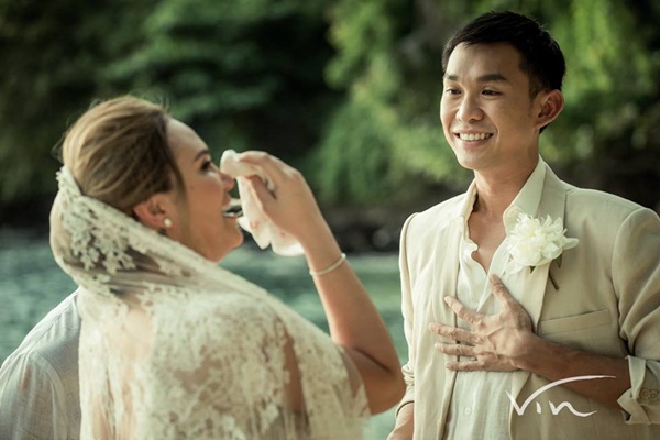 พิธีแต่งงาน ทาทา ยัง พี่หมอ