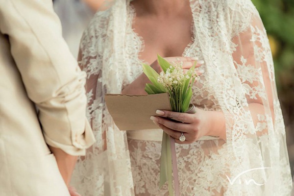 ทาทา ยัง พี่หมอ ฉัตรอดุลย์