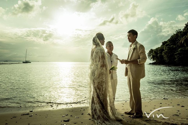 ทาทา ยัง พี่หมอ แต่งงาน ชายทะเลภูเก็ต