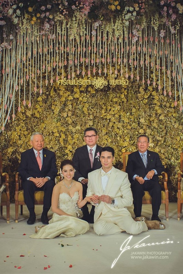 งานหมั้นลิเดีย แมทธิว