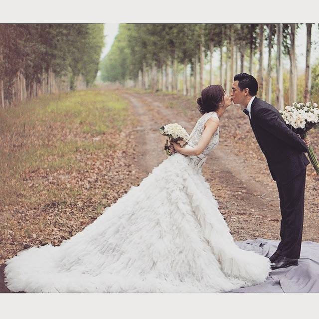 พรีเวดดิ้ง ชมพู่ น็อต