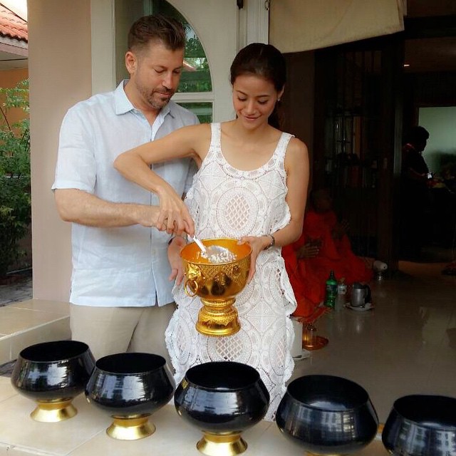 น้ำฝน กุณณัฏฐ์ แต่งงานแฟนฝรั่ง