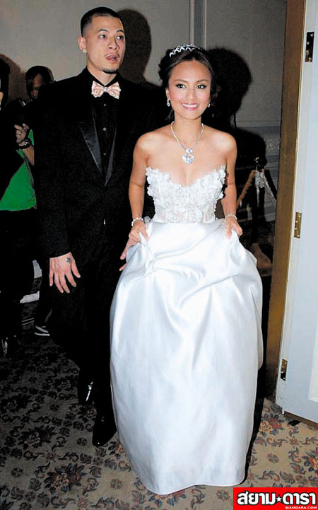 นานา เวย์ แต่งงาน