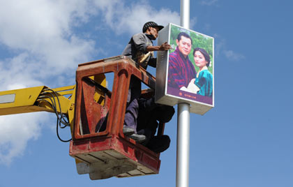 บรรยากาศเตรียมงานพิธีอภิเษกฯ กษัตริย์จิกมี แห่งภูฏาน