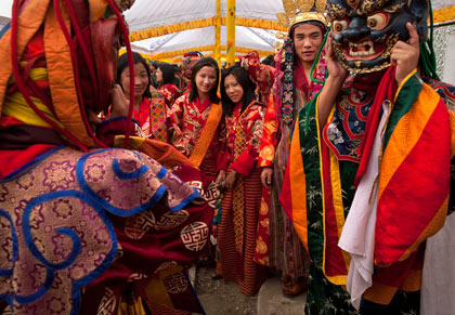บรรยากาศเตรียมงานพิธีอภิเษกฯ กษัตริย์จิกมี แห่งภูฏาน