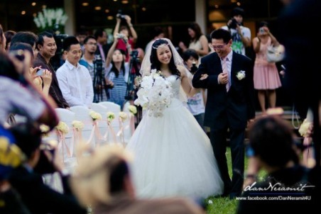 รวมภาพสุดหวาน บี พีระพัฒน์ ถือฤกษ์ดีแต่ง ลินา