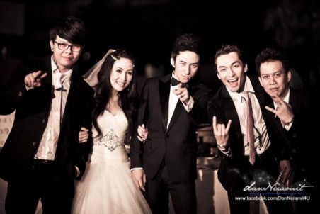 รวมภาพสุดหวาน บี พีระพัฒน์ ถือฤกษ์ดีแต่ง ลินา