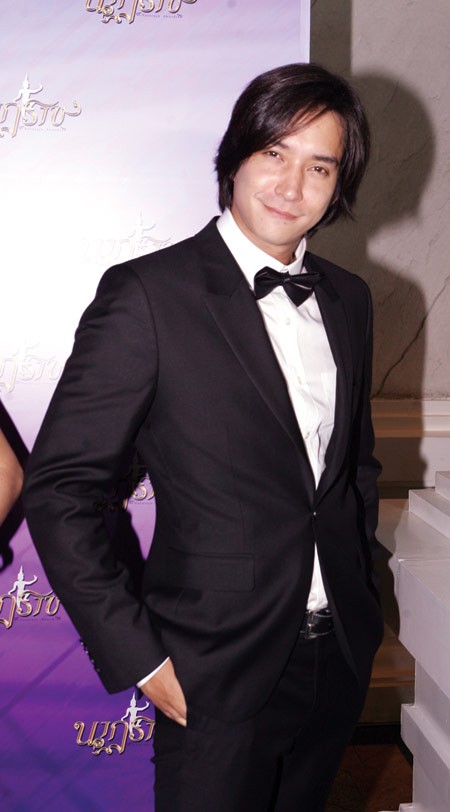 ข่าวรักดารา ข่าวการแต่งงาน 