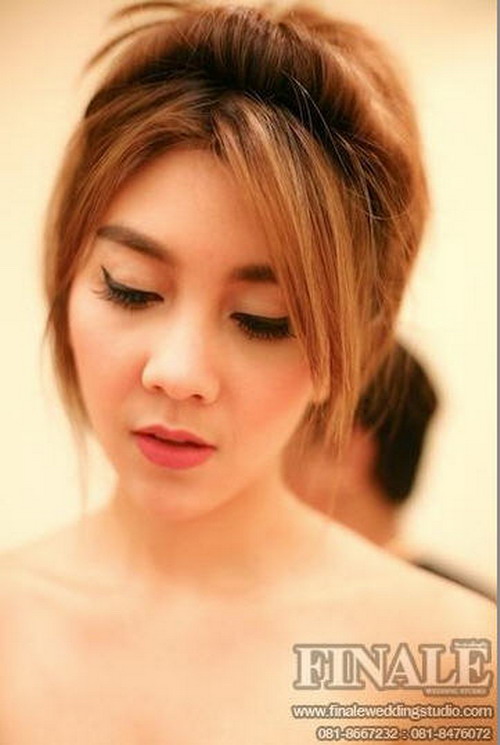 วุ้นเส้นอุ่นเครื่องลองชุดเจ้าสาว สวยมาก!!!