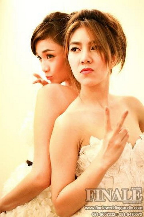 วุ้นเส้นอุ่นเครื่องลองชุดเจ้าสาว สวยมาก!!!