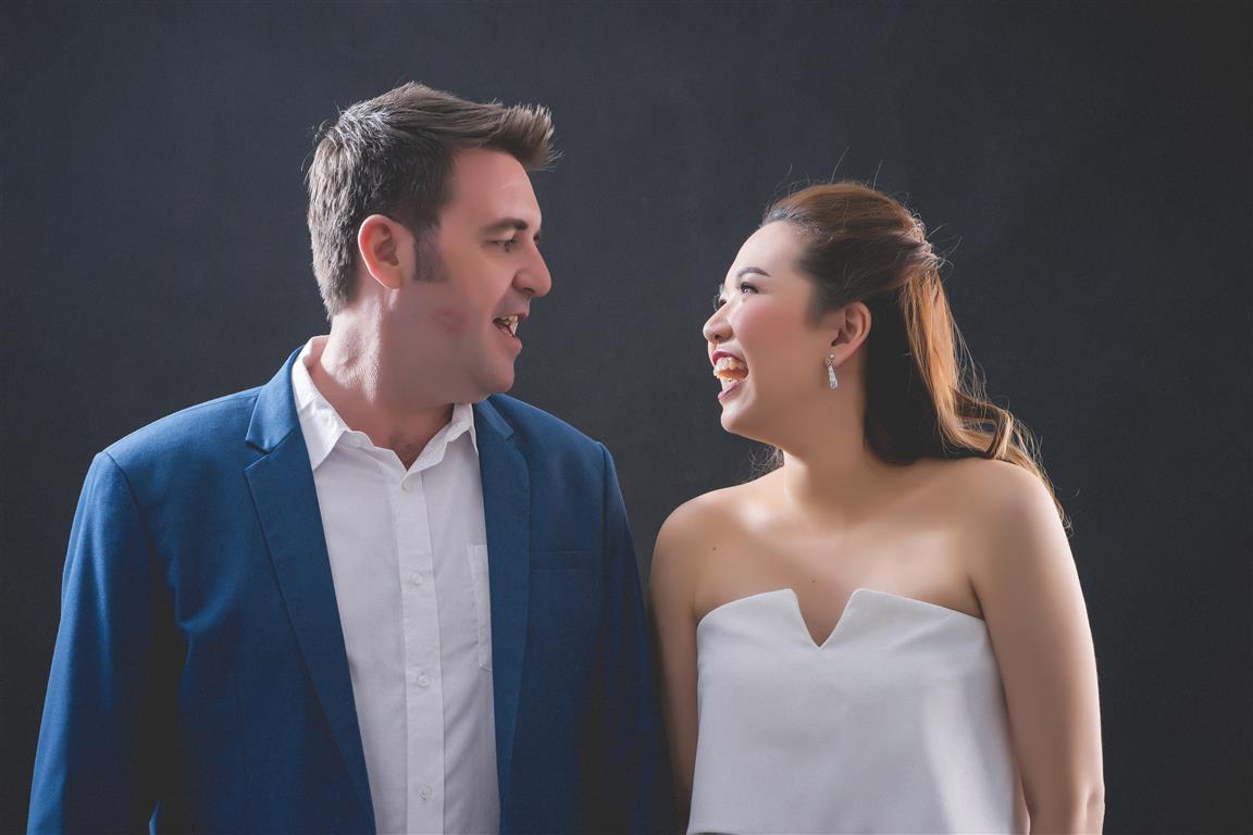 บริการ ถ่ายรูปแต่งงาน /วีดีโอ/ งานแต่ง/แต่งหน้า/ทำผม/เช่าชุดแต่งงาน   Truelylove Wedding Studio @ 4 Square ทรูลี่เลิฟ เวดดิ้ง สตูดิโอ สาย4 สแควร์