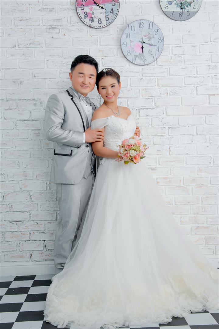ถ่ายรูปแต่งงาน ชุดไทย ชุดเจ้าสาว เช่าชุดแต่งงาน ถ่ายรูปแต่งงานราคาถูก ถ่ายภาพ แต่งงาน ถ่ายรูป ร้านถ่ายรูปแต่งงาน สตูดิโอ ร้านเวดดิ้งนครปฐม