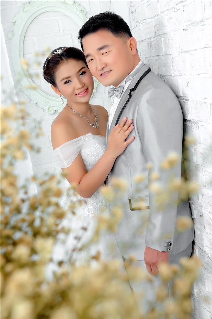 ถ่ายรูปแต่งงาน ชุดไทย ชุดเจ้าสาว เช่าชุดแต่งงาน ถ่ายรูปแต่งงานราคาถูก ถ่ายภาพ แต่งงาน ถ่ายรูป ร้านถ่ายรูปแต่งงาน สตูดิโอ ร้านเวดดิ้งนครปฐม