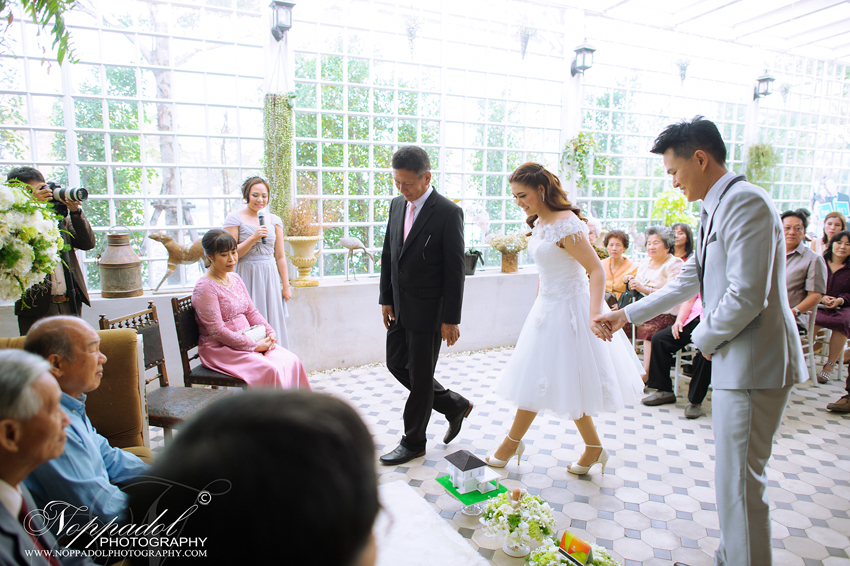 #wedding #photooftheday #bestoftheday #vsco #vscocam #vscolover #snapseed #latergram #thailand  #photographer #photogram #weddingdestination #weddingday #instawedding #weddingphotography #weddingphotographer #weddingthailand #thailandwedding #destinationwedding #vscowedding #weddingfilms #wedding #prewedding #weddingphotographer #ช่างภาพ #ช่างภาพงานแต่ง #หาช่างภาพ #แต่งงาน #งานแต่ง #เจ้าสาว #เจ้าบ่าว #โรงแรม #แหวนแต่งงาน #งานหมั้น #noppadolphotography #เชียงใหม่ #ม่อนฝ้าย #งานแต่งเชียงใหม่ #เฮือนม่อนฝ้าย #ล้านนา #ภาคเหนือ #พิธี #ภาพสวยๆ #monfai #ม่อนฝ้าย #เบอร์ม่อนฝ้าย #ติดต่อม่อนฝ้าย 