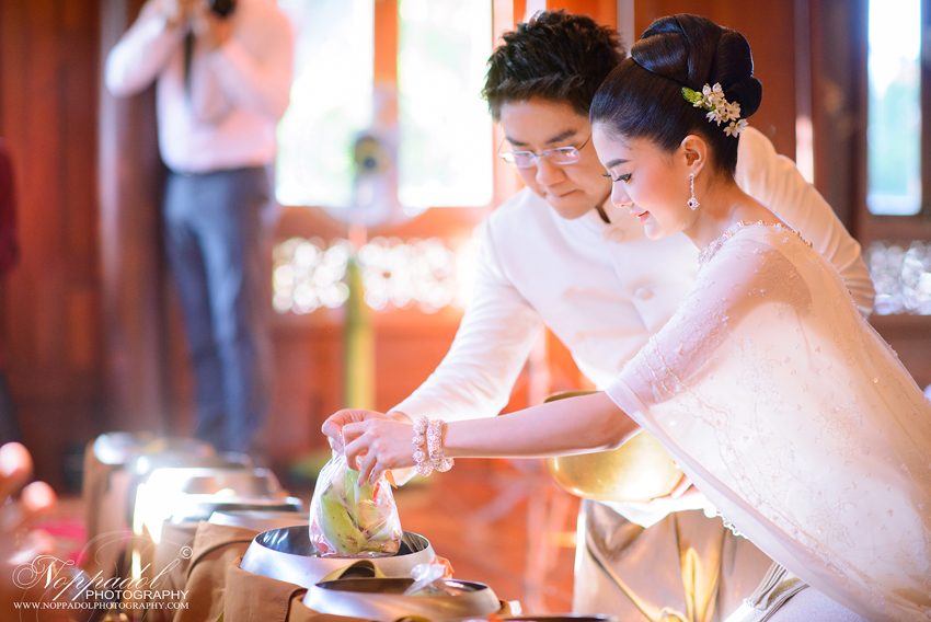 งานแต่งบ้านเรือนไทย คอนราท ,โรงแรมคอนราท ,conrad ,พรีเวดดิ้ง , Prewedding , Benedict Studio ,แต่งงาน ,ช่างภาพ , Wedding Studio ถ่ายรูปแต่งงาน , วีดีโอแต่งงาน , งานพรีเวดดิ้ง ,Benedict studio ,pre wedding ,ช่างภาพพรีเวดดิ้ง ,รับถ่ายภาพงานแต่งงาน ,รับถ่ายภาพพรีเวดดิ้ง รับถ่ายภาพโดยช่างภาพมืออาชีพ สนใจหาช่างภาพ, ถ่ายรูป รับถ่ายภาพพรีเวดดิ้ง รับถ่ายภาพงานแต่ง งานแต่งงาน รับถ่ายภาพพรีเวดดิง งานแต่งงาน ถ่ายรูป Prewedding ถ่ายภาพแต่งงานราคาถูก ถ่ายรูปวิวาห์ รับถ่ายภาพงานแต่ง พรีเวดดิ้ง ถ่ายภาพพรีเวดดิ้งราคาถูก รับถ่ายภาพ pre wedding และรับทำ cinematography รับถ่ายภาพพรีเวดดิ้ง รับถ่ายภาพงานแต่งงาน, ถ่ายภาพงานแต่ง รับถ่ายภาพแต่งงาน, บริการถ่ายภาพ, ถ่ายรูป, รับปริญญา, แต่งงาน, งานแต่งงาน, ช่างภาพ ถ่ายภาพนิ่ง, รับถ่ายภาพรับปริญญา งานแต่งบ้านเรือนไทย คอนราท ,โรงแรมคอนราท ,conrad ,พรีเวดดิ้ง , Prewedding , Benedict Studio ,แต่งงาน ,ช่างภาพ , Wedding Studio ถ่ายรูปแต่งงาน , วีดีโอแต่งงาน , งานพรีเวดดิ้ง ,Benedict studio ,pre wedding ,ช่างภาพพรีเวดดิ้ง ,รับถ่ายภาพงานแต่งงาน ,รับถ่ายภาพพรีเวดดิ้ง รับถ่ายภาพโดยช่างภาพมืออาชีพ สนใจหาช่างภาพ, ถ่ายรูป รับถ่ายภาพพรีเวดดิ้ง รับถ่ายภาพงานแต่ง งานแต่งงาน รับถ่ายภาพพรีเวดดิง งานแต่งงาน ถ่ายรูป Prewedding ถ่ายภาพแต่งงานราคาถูก ถ่ายรูปวิวาห์ รับถ่ายภาพงานแต่ง พรีเวดดิ้ง ถ่ายภาพพรีเวดดิ้งราคาถูก รับถ่ายภาพ pre wedding และรับทำ cinematography รับถ่ายภาพพรีเวดดิ้ง รับถ่ายภาพงานแต่งงาน, ถ่ายภาพงานแต่ง รับถ่ายภาพแต่งงาน, บริการถ่ายภาพ, ถ่ายรูป, รับปริญญา, แต่งงาน, งานแต่งงาน, ช่างภาพ ถ่ายภาพนิ่ง, รับถ่ายภาพรับปริญญา
