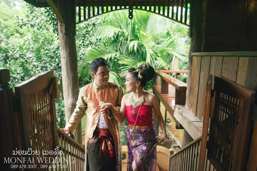 ช่างภาพเชียงใหม่,หาช่างภาพ,เชียงใหม่,Prewedding,ชุดไทย,สตูเชียงใหม่,พรีเวดดิ้งชุดไทย,ม่อนฝ้าย