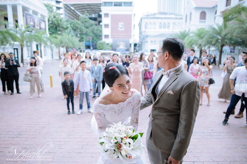 แต่งงานพิธีที่โบสถ์อัสสัมชัญ , งานแต่งในโบสถ์ , งานแต่งคริสต์ , พิธีแต่งงานคริสต์ , งานแต่งโบสถ์อัสสัมชัญบางรัก , ภาพงานแต่ง , NOPPADOLPHOTOGRAPHY , wedding , wedding ceremony