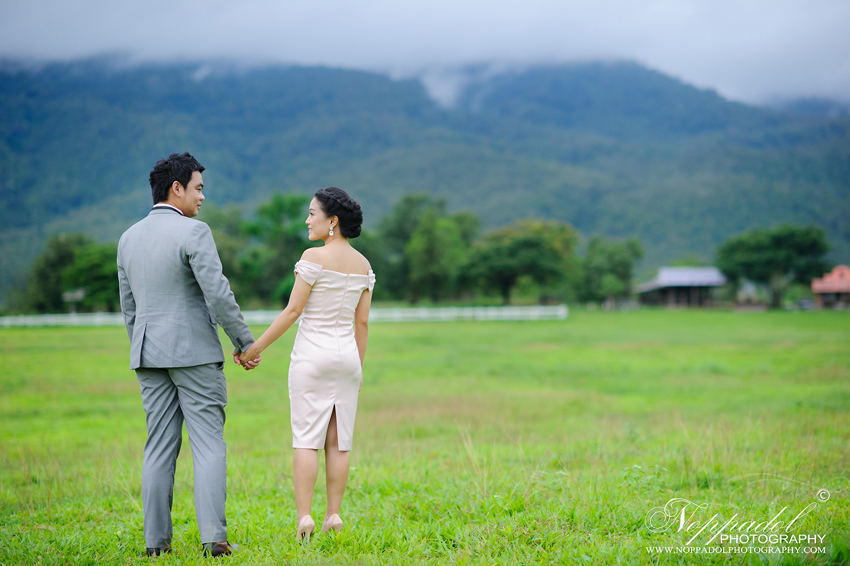 ม่อนฝ้าย,ช่างภาพเชียงใหม่,ถ่ายภาพ,เชียงใหม่,รับถ่ายภาพเชียงใหม่,สตูเชียงใหม่,สถานที่ถ่ายเชียงใหม่,หาช่างภาพเชียงใหม่,ม่อนฝ้าย,โรงแรมเชียงใหม่,ล้านนา,แต่งงานแบบล้านนา,งานหมั้น 