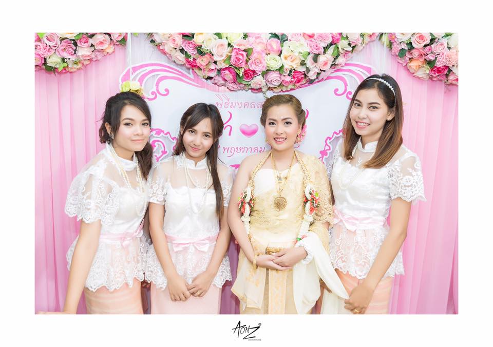ชุดเพื่อนเจ้าสาว , งานพิธีเช้า , เวดดิ้ง สตูดิโอ ลาดกระบัง ชุดเพื่อนเจ้าสาว , งานพิธีเช้า , เวดดิ้ง สตูดิโอ ลาดกระบัง