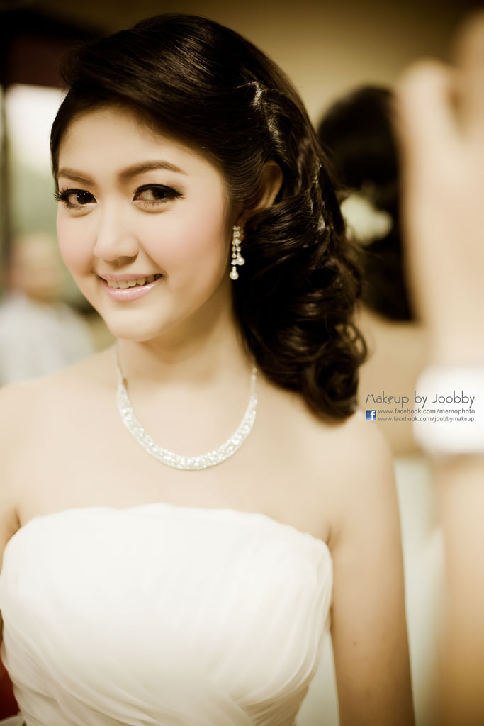 แต่งหน้าทำผมเจ้าสาว Joobby Makeup