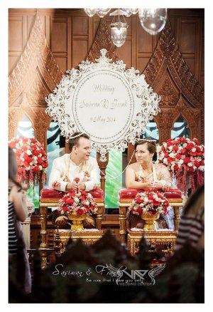 V.R. wedding Center - แต่งแบบไทยๆ เรียบหรู ดูดีค่ะ