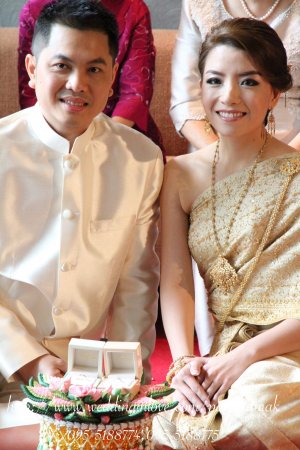 Tee& Pu - ขอบคุณ คุณ วลีรัตน์ & คุณ ประทาน ที่ใช้บริการครับ