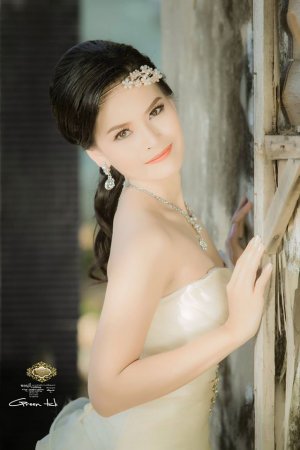 ร้าน ชลบุรี Wedding (ถนนข้าวหลาม ต.แสนสุข ชลบุรี) - รวมผลงานถ่ายภาพพรีเวดดิ้ง PRE WEDDING มีรูปตัวอย่างให้ดูเพียบ!!!