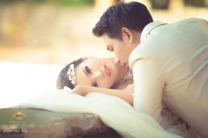 ร้าน ชลบุรี Wedding (ถนนข้าวหลาม ต.แสนสุข ชลบุรี) - รวมผลงานถ่ายภาพพรีเวดดิ้ง PRE WEDDING มีรูปตัวอย่างให้ดูเพียบ!!!