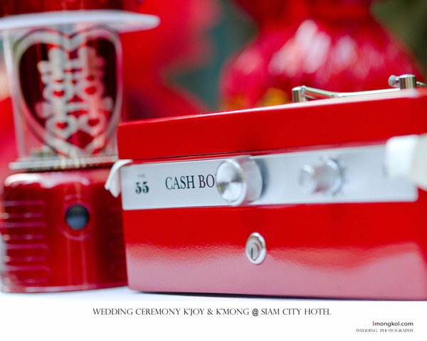 http://www.weddinginlove.com/1mongkol