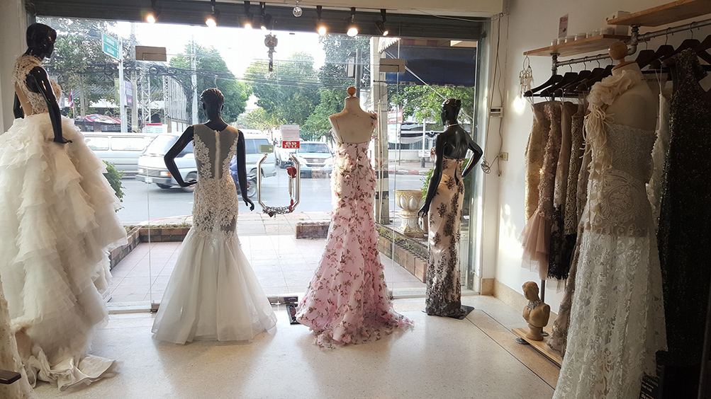 ชุดแต่งงาน ชุดเจ้าสาว ชุดไทย , Wedding Dresses นครปฐม