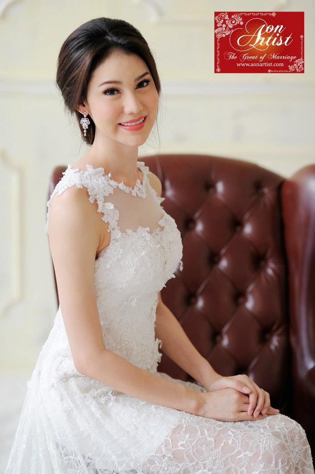 Wedding Dress , คอลเลคชั่นชุดแต่งงาน ชุดเจ้าสาว , แต่งหน้าเจ้าสาว นครปฐม , เวดดิ้ง นครปฐม , Wedding Studio นครปฐม