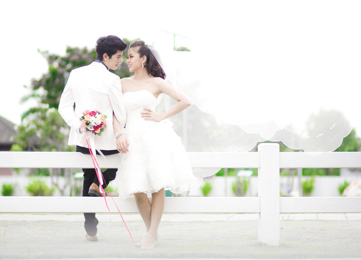 Fin Florence The Wedding Planner  & Organizer (โคราช)  Wedding Studio สตูดิโอ แต่งงาน ,  สตูดิโอ โคราช ,Studio โคราช , ถ่าย Pre Wedding โคราช , WeddingStudio นครราชสีมา , ช่างภาพ โคราช , ช่างภาพมืออาชีพ โคราช  ให้เช่าชุดแต่งงาน ชุดไทย แต่งหน้าทำผม โคราช 