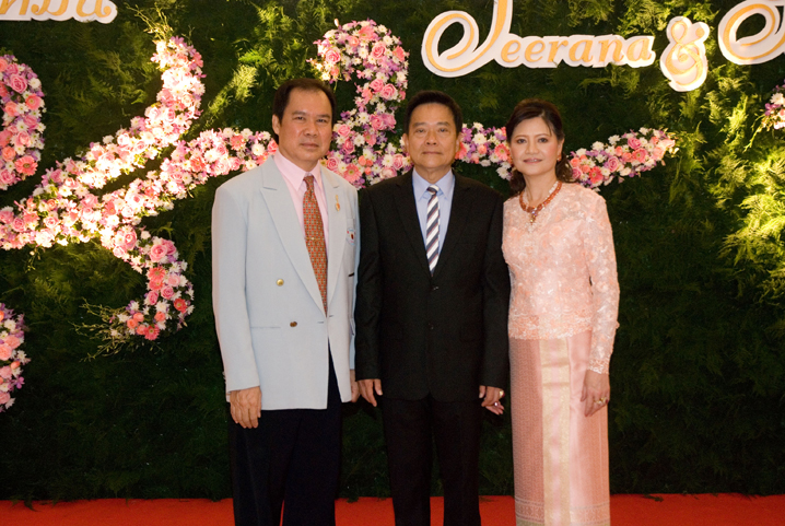 ประเพณีการแต่งงานแบบไทย  สตูดิโอ โคราช พานขันหมาก พานพิธีหมั้น