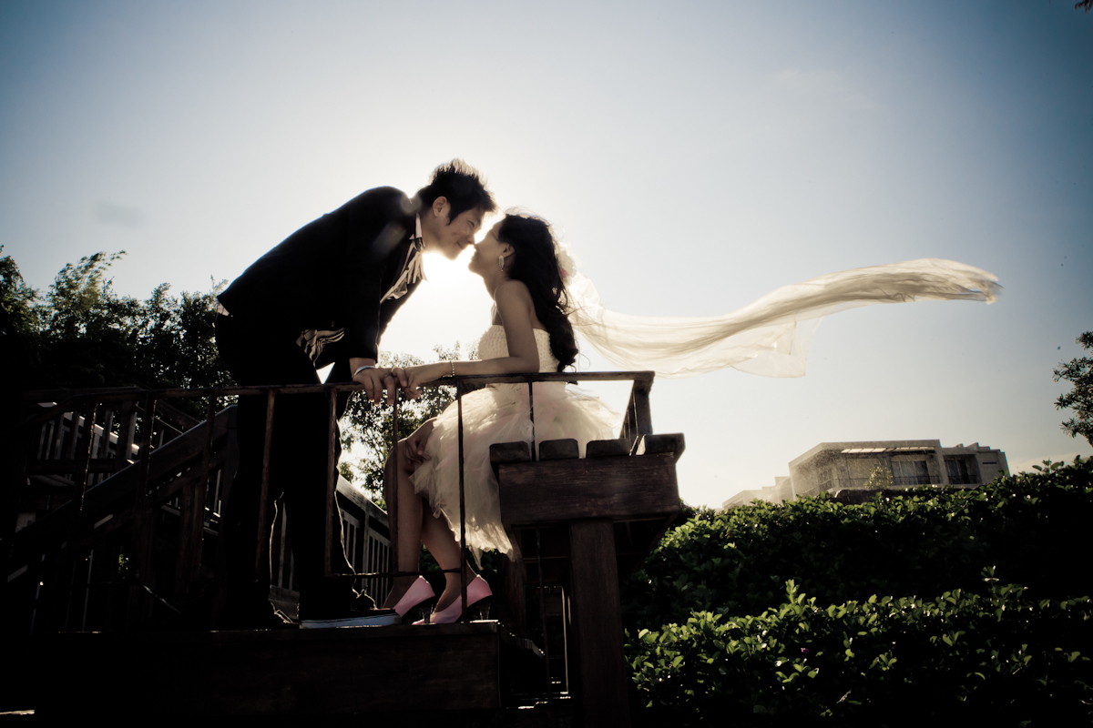 Huahin in love wedding studio  บริการถ่ายภาพ pre-wedding  แฟชั่น  ครอบครัว  ถ่ายภาพอีเวนท์ ผลิตภัณฑ์ ให้เช่าชุดราตรี  ชุดแต่งงาน ชุดไทย การ์ดแต่งงาน ของชำร่วย บริการและราคาเป็นกันเองค่ะ       