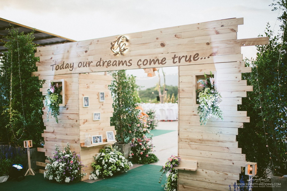 รัสติคเวดดิ้ง , Rustic Wedding, Vintage Wedding , Wedding เพชรบูรณ์ , เวดดิ้ง สตูดิโอ เพชรบูรณ์ , รับจัดซุ้มดอกไม้ ตกแต่งสถานที่แต่งงาน , ธีมงานแต่งงาน  , ช่างภาพถ่ายรูปแต่งงาน เพชรบูรณ์