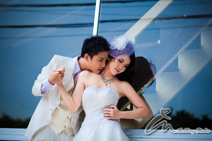ถ่ายพรีเวดดิ้ง ชลบุรี  แต่งหน้า ทำผม เจ้าสาว ชุดแต่งงาน ชุดเจ้าสาว