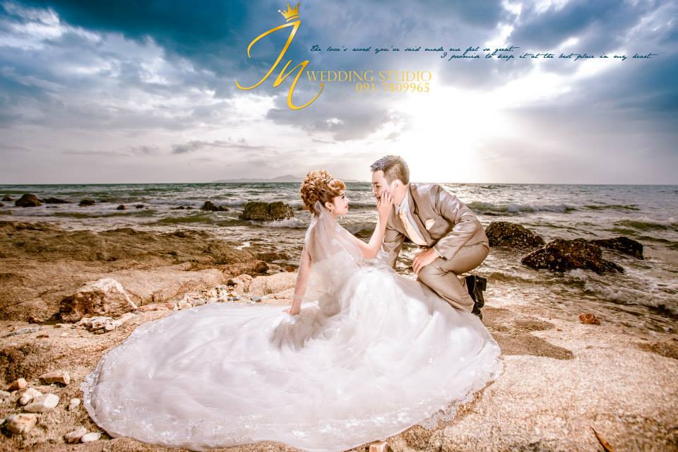 อินเวดดิ้ง สตูดิโอ ศรีราชา , เวดดิ้ง ชลบุรี , Wedding Chonburi , แพ็คเกจแต่งงาน , แต่งหน้าเจ้าสาว ชลบุรี