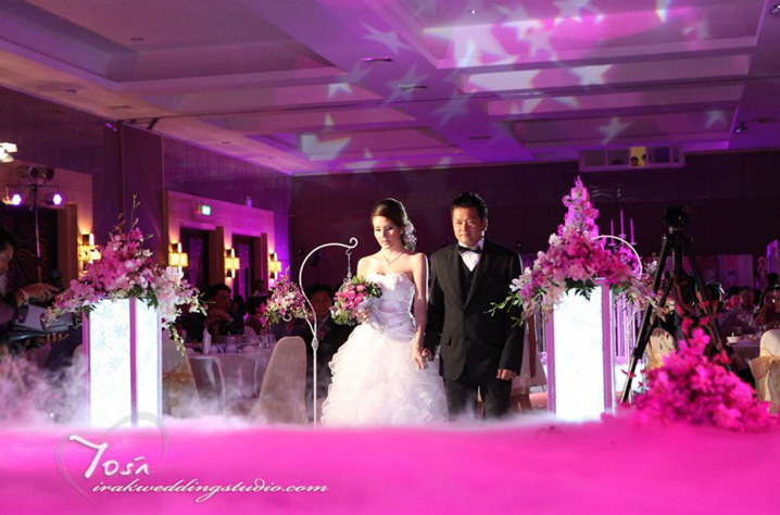 ธีมงานแต่งงาน ,ออกแบบธีมงานแต่งงาน ,จัดตกแต่งสถานที่แต่งงาน ,บริการจัดงานแต่งงานครบวงจร  ,ไอรัก เว็ดดิ้งสตูดิโอ(นครปฐม),Wedding Studio นครปฐม ,แต่งงาน นครปฐม ,แต่งหน้าทำผม เจ้าสาว นครปฐม