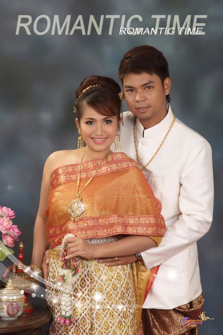 ให้เช่าชุดแต่งงาน ชุดไทย ชุดวิวาห์ ,เวดดิ้ง สตูดิโอ ขอนแก่น